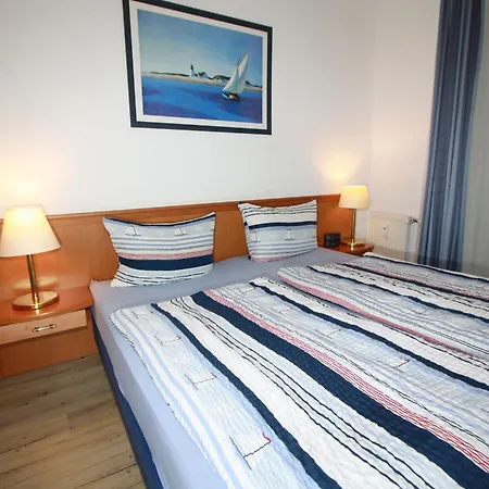 Apartment H&p Residenz Am Kurpark Warnemünde *